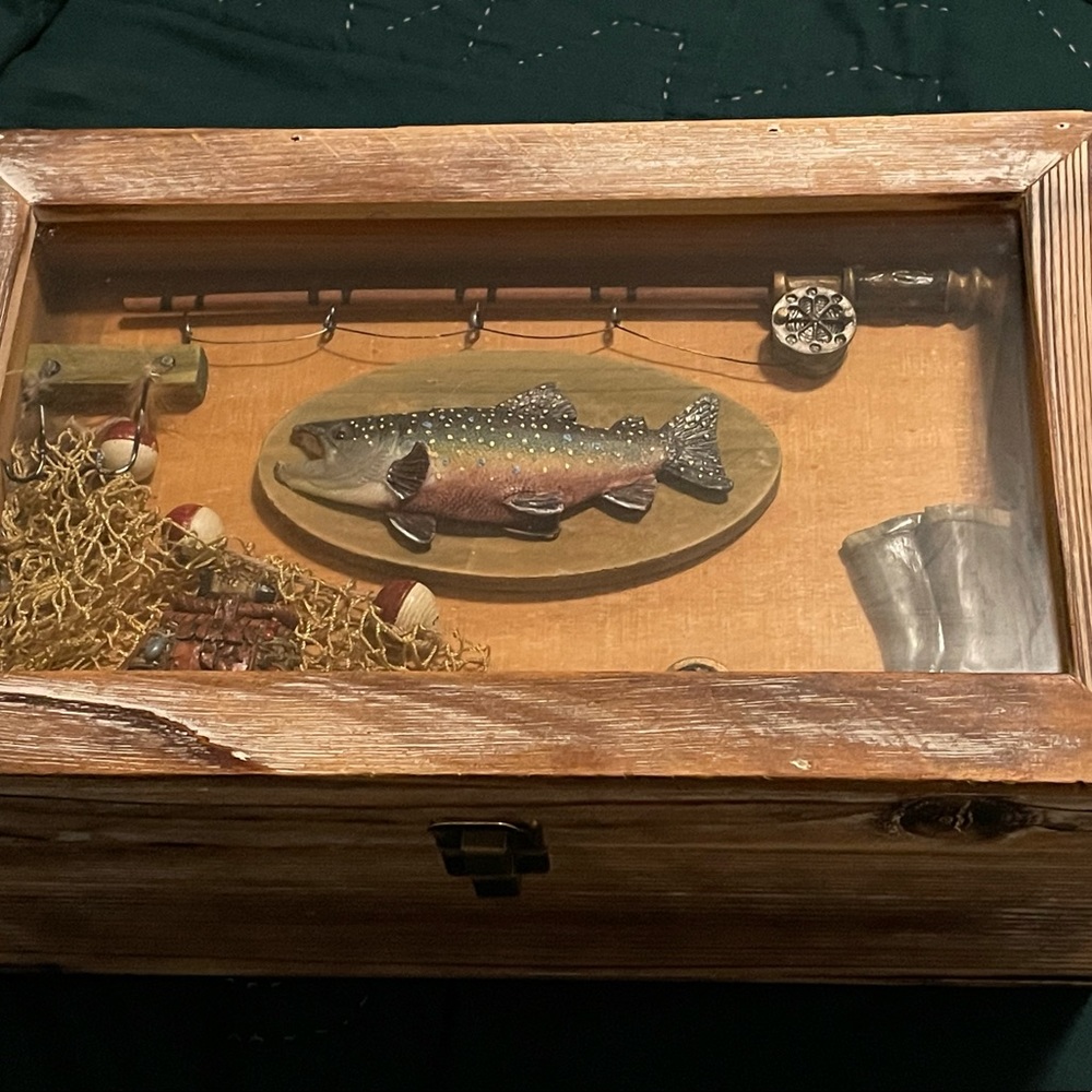 Custom 3D Wood Fish Box